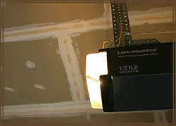 SOS Garage Doors Snohomish, WA 360-546-1490 - openers-sid-gr-02m